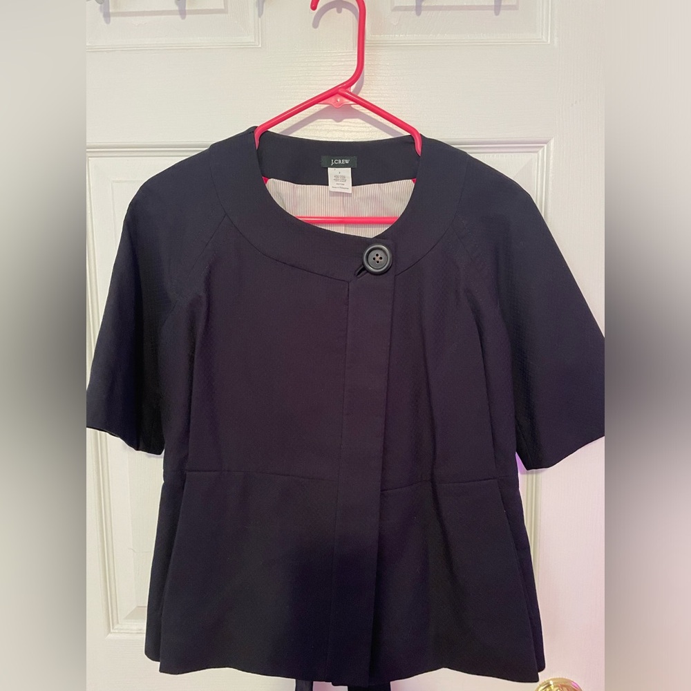 Women’s mid sleeve jacket